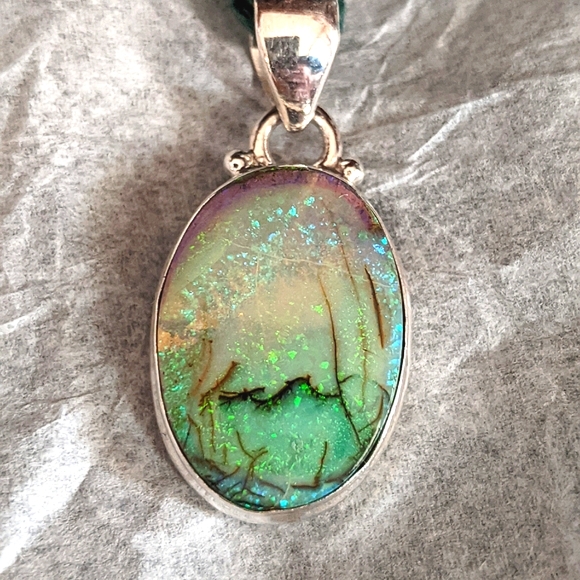 Sterling Opal .925 Silver Pendant - Picture 1 of 8